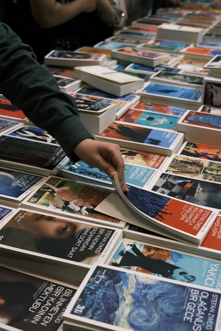book sale event at a turkish library